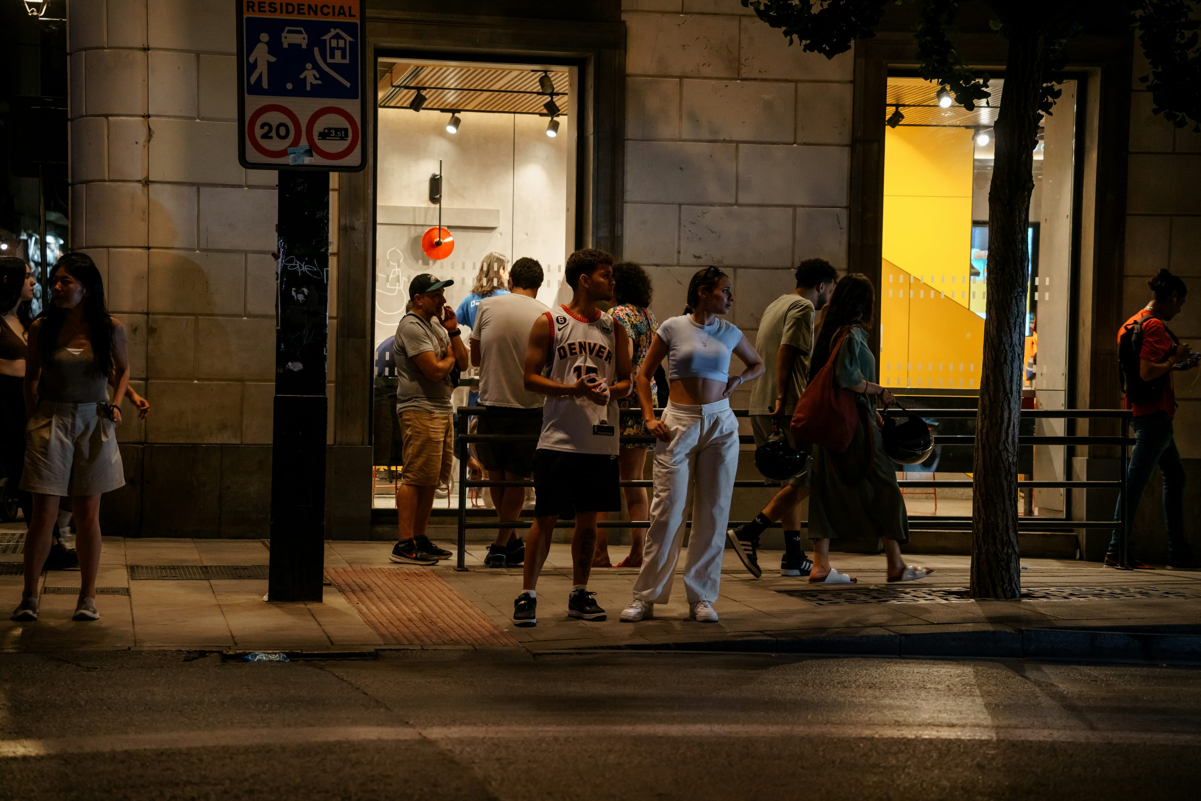 Spanish Slang: Common Expressions and Safe Usage